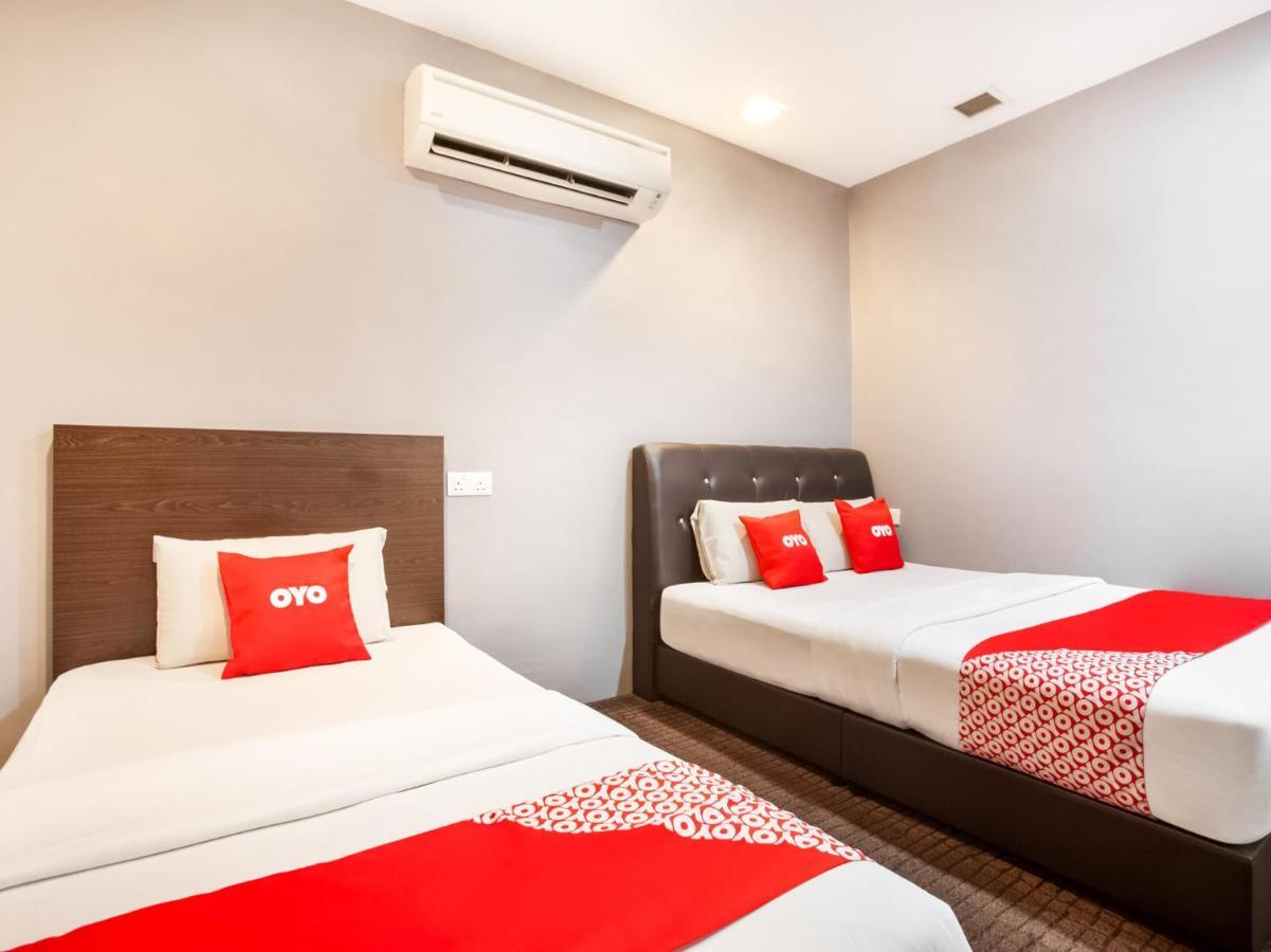 Oyo 89652 P Line Hotel Johor Bahru Exterior photo